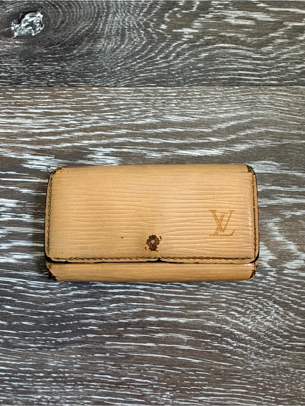 Louis Vuitton Tan Epi Leather Key Holder